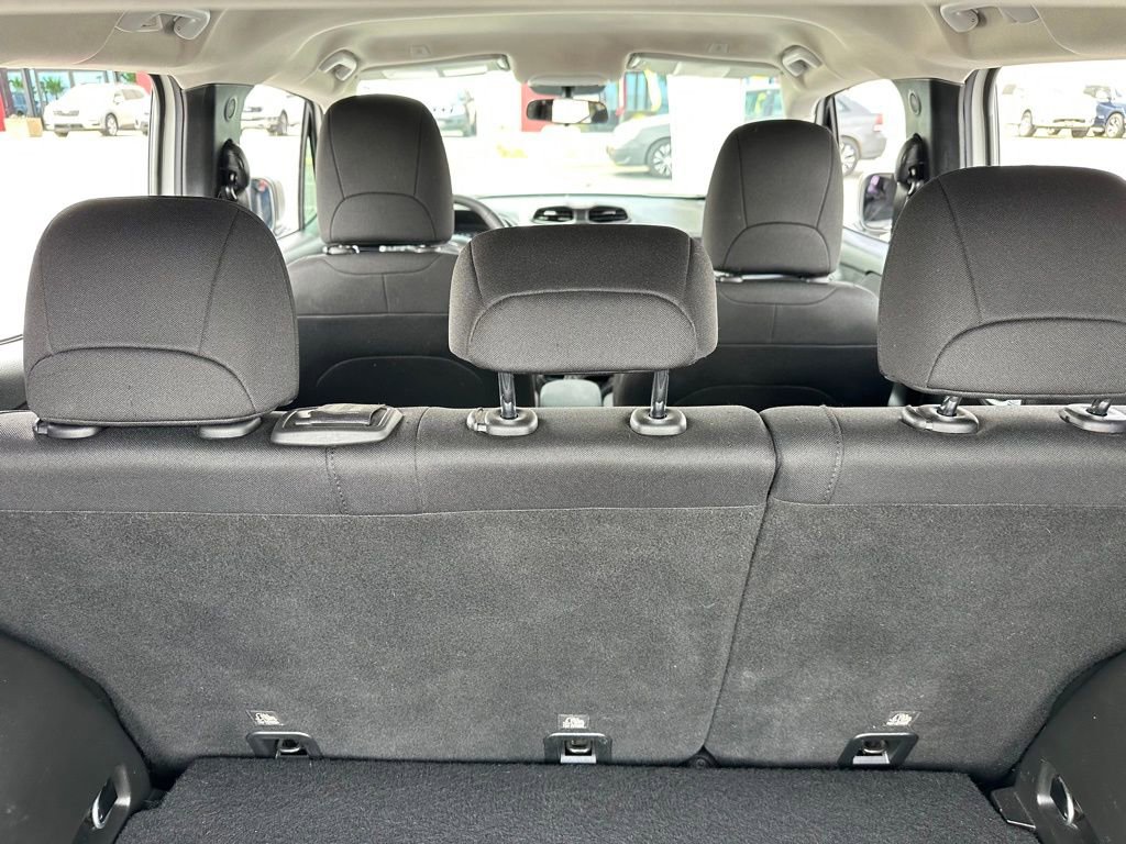 Used 2020 Jeep Renegade Sport image 27