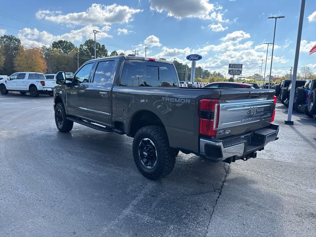 New 2026 Ford F250 King Ranch w/ Tremor Off-Road Package image 5
