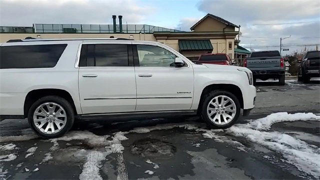 Used 2016 GMC Yukon XL Denali w/ Open Road Package image 9