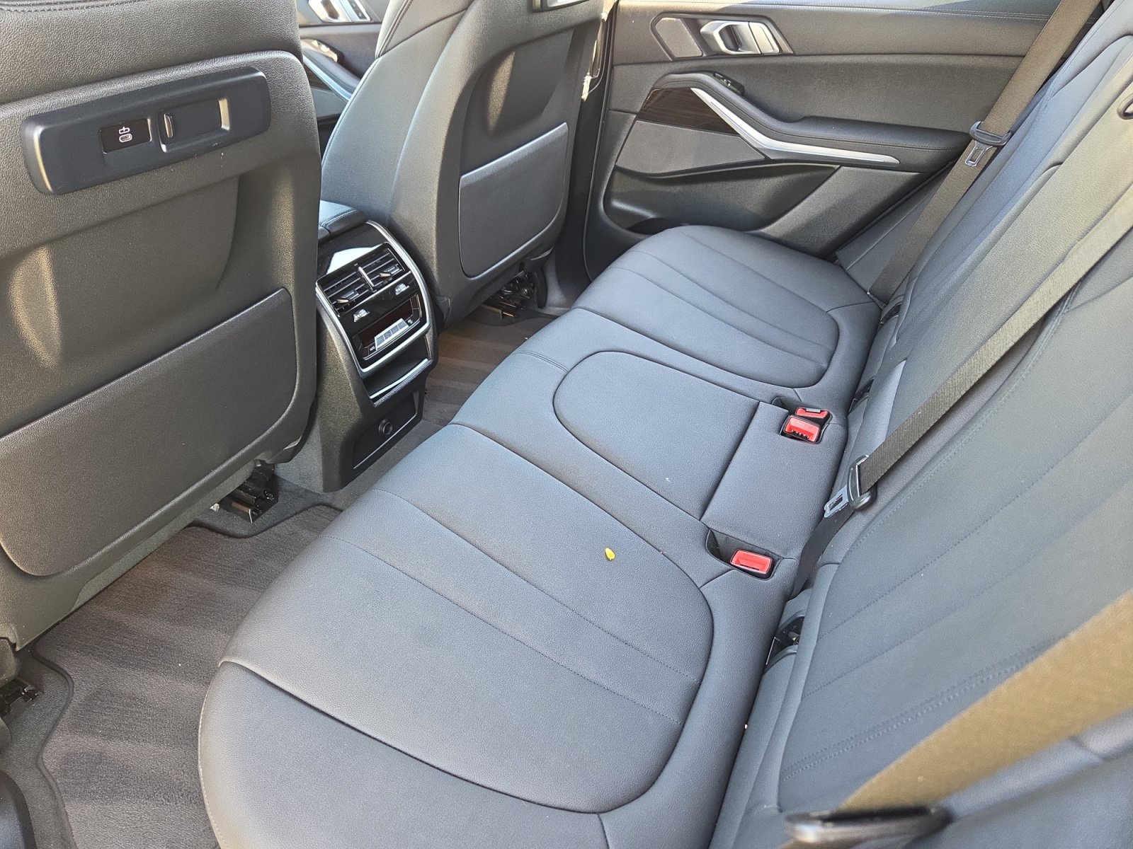 Used 2021 BMW X5 xDrive45e w/ Premium Package AWD/4WD image 17