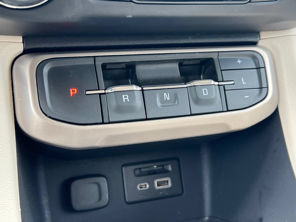 Used 2020 GMC Acadia Denali w/ LPO, Adventure Package AWD/4WD image 36