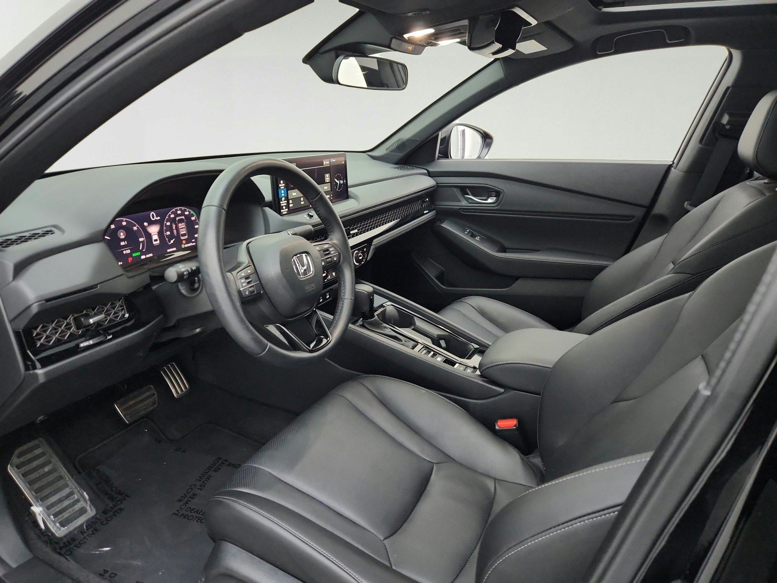 Used 2024 Honda Accord Sport image 16