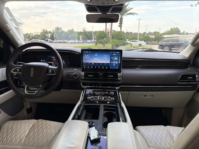 Certified 2023 Lincoln Navigator L Black Label AWD/4WD image 22