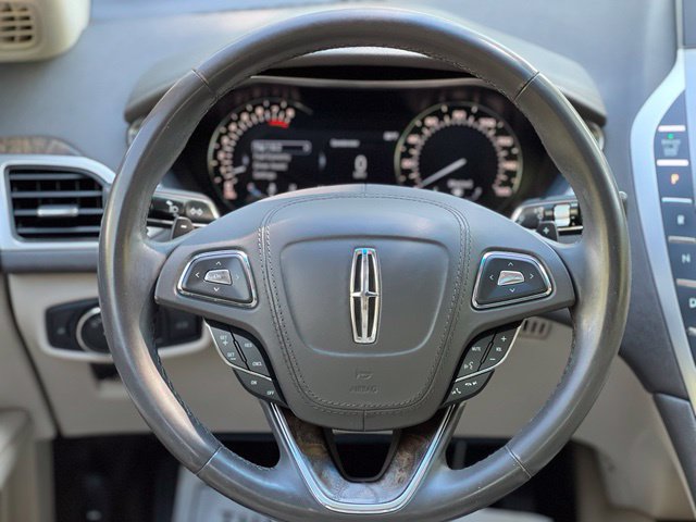 Used 2017 Lincoln MKZ Reserve AWD/4WD image 33