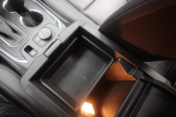 Used 2022 Chevrolet Traverse LT w/ LPO, Floor Liner Package image 20