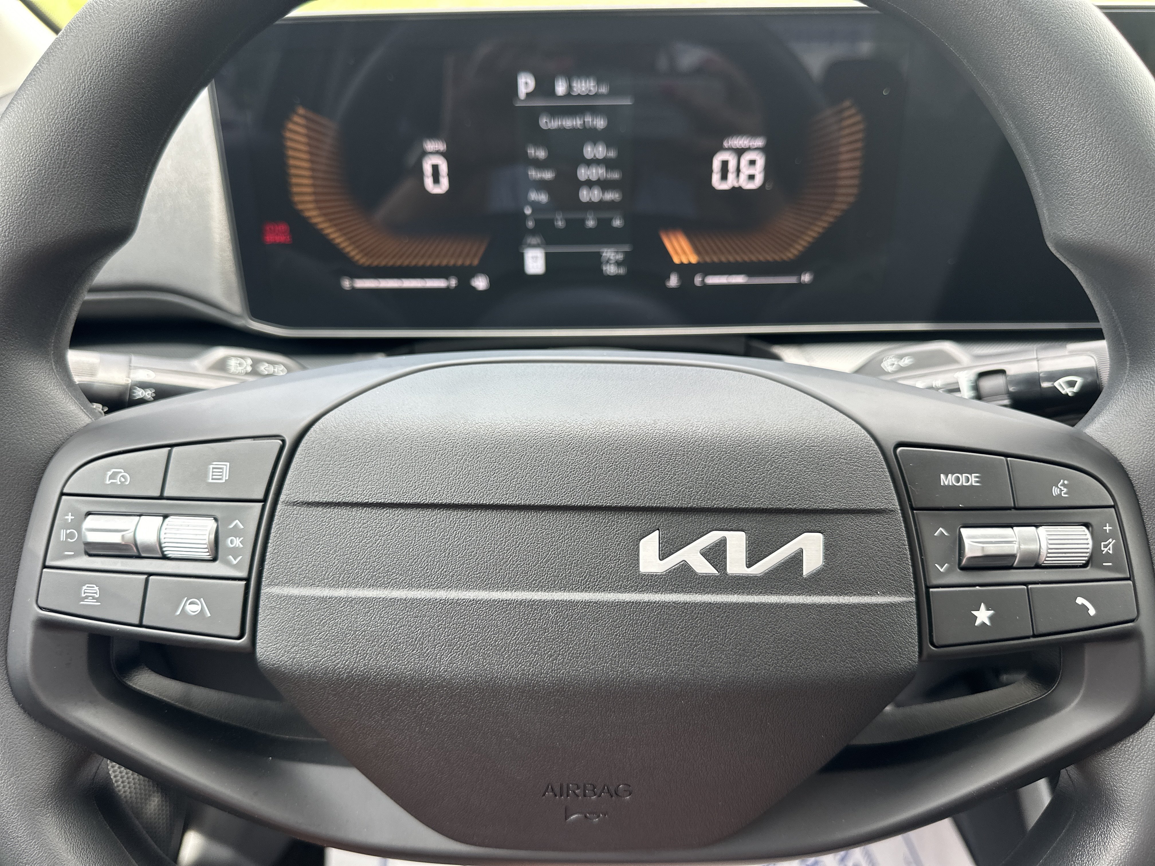 New 2026 Kia K4 FWD image 24