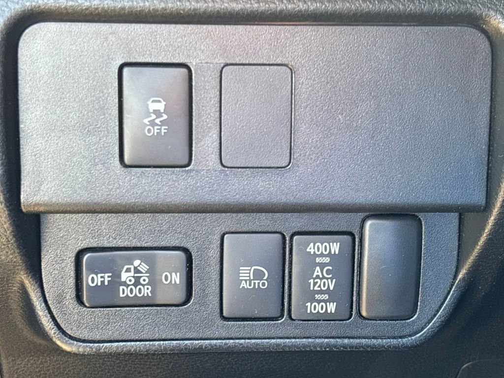 Used 2021 Toyota Tacoma TRD Off-Road w/ Technology Package image 24