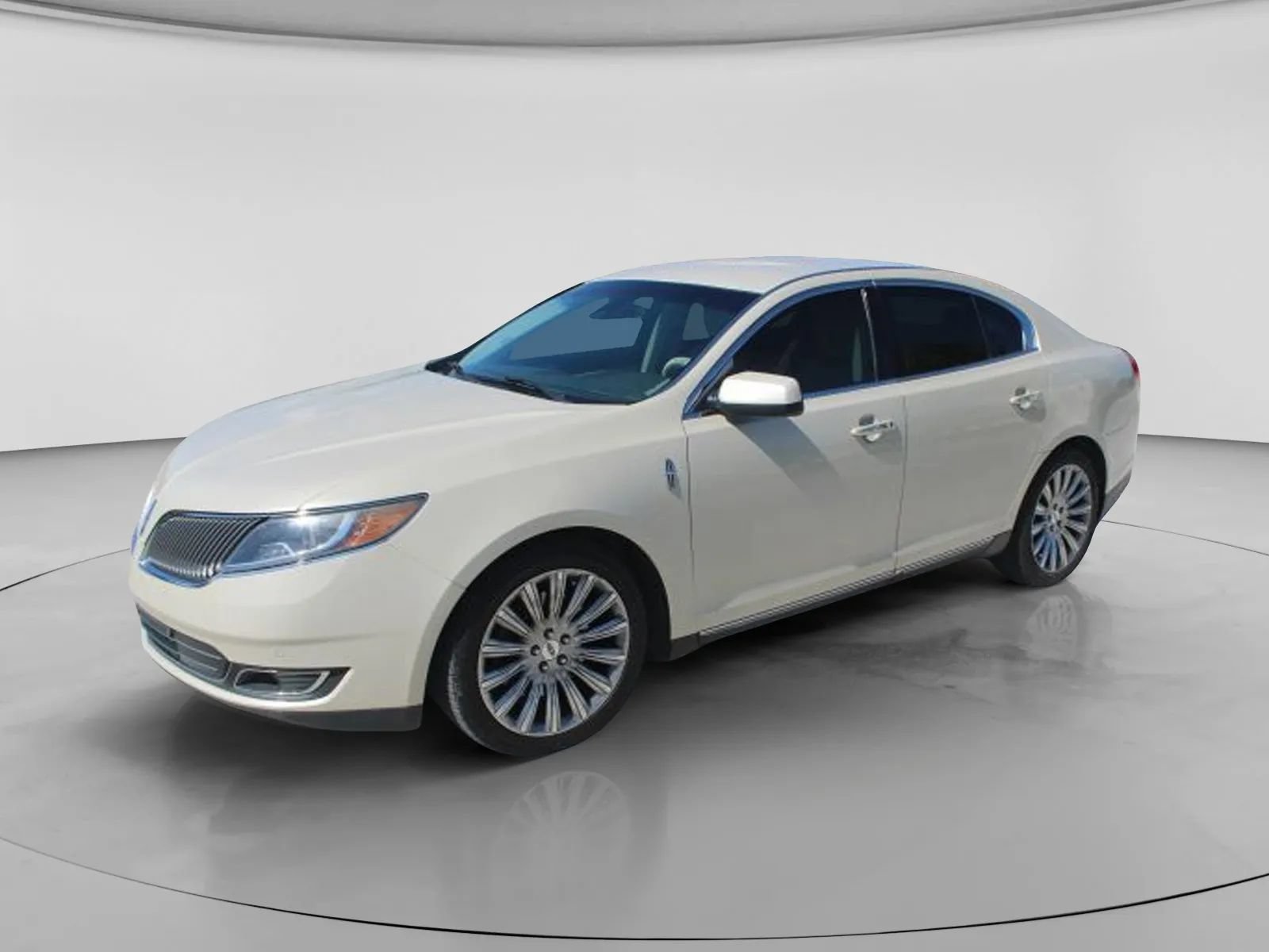 Used 2014 Lincoln MKS w/ Equipment Group 101A FWD image 5