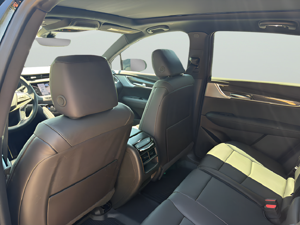 New 2026 Cadillac XT5 Sportv w/ LPO, Onyx Lite Package AWD/4WD image 38