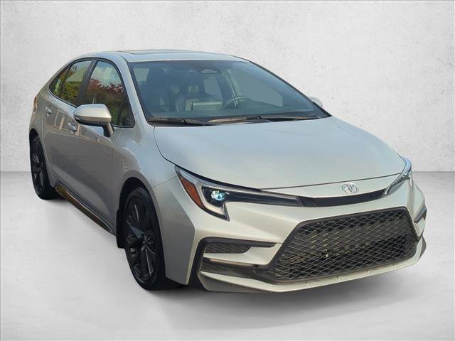 Used 2024 Toyota Corolla XSE image 3