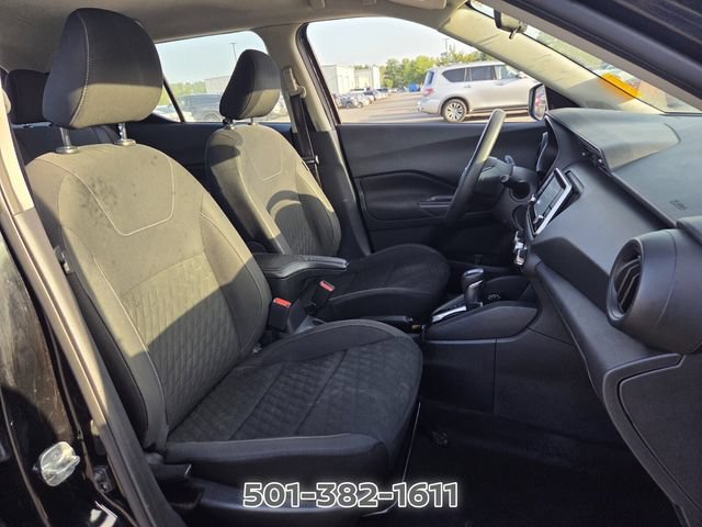 Used 2021 Nissan Kicks S FWD image 17