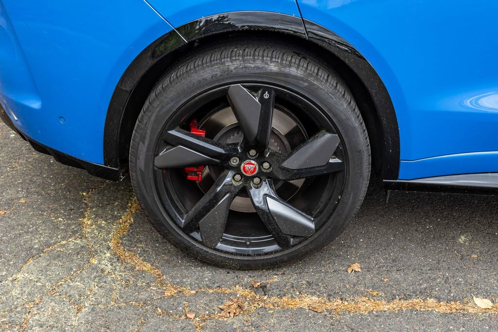 Used 2022 Jaguar F-PACE SVR AWD/4WD image 6