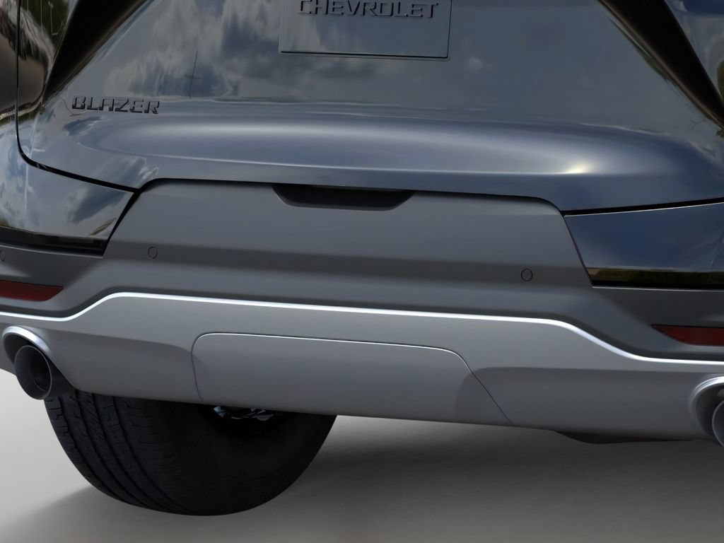 New 2026 Chevrolet Blazer LT w/ Midnight/Sport Edition FWD image 14