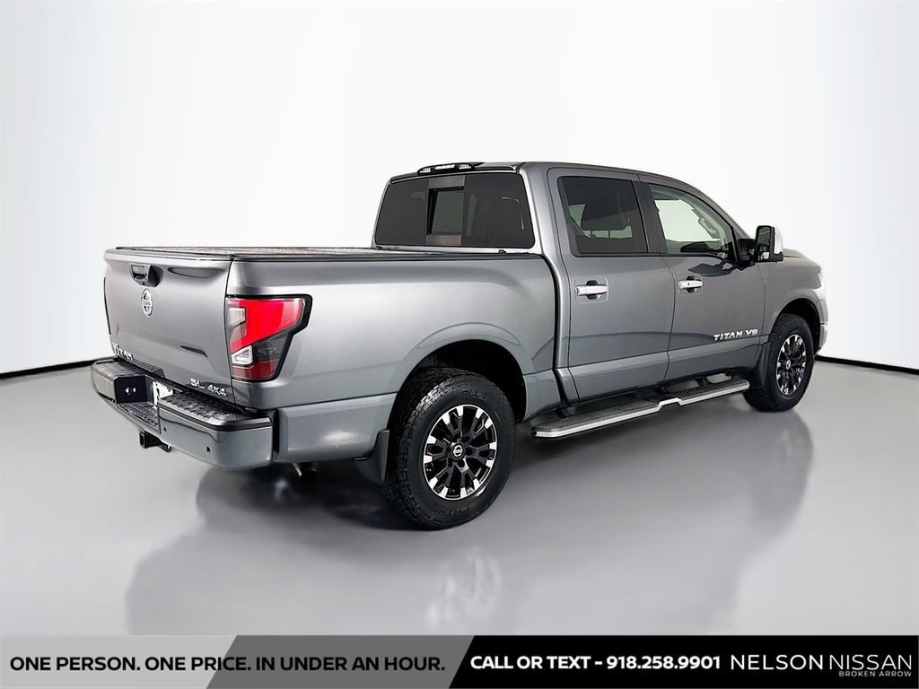 Used 2020 Nissan Titan SL w/ Moonroof Package AWD/4WD image 5