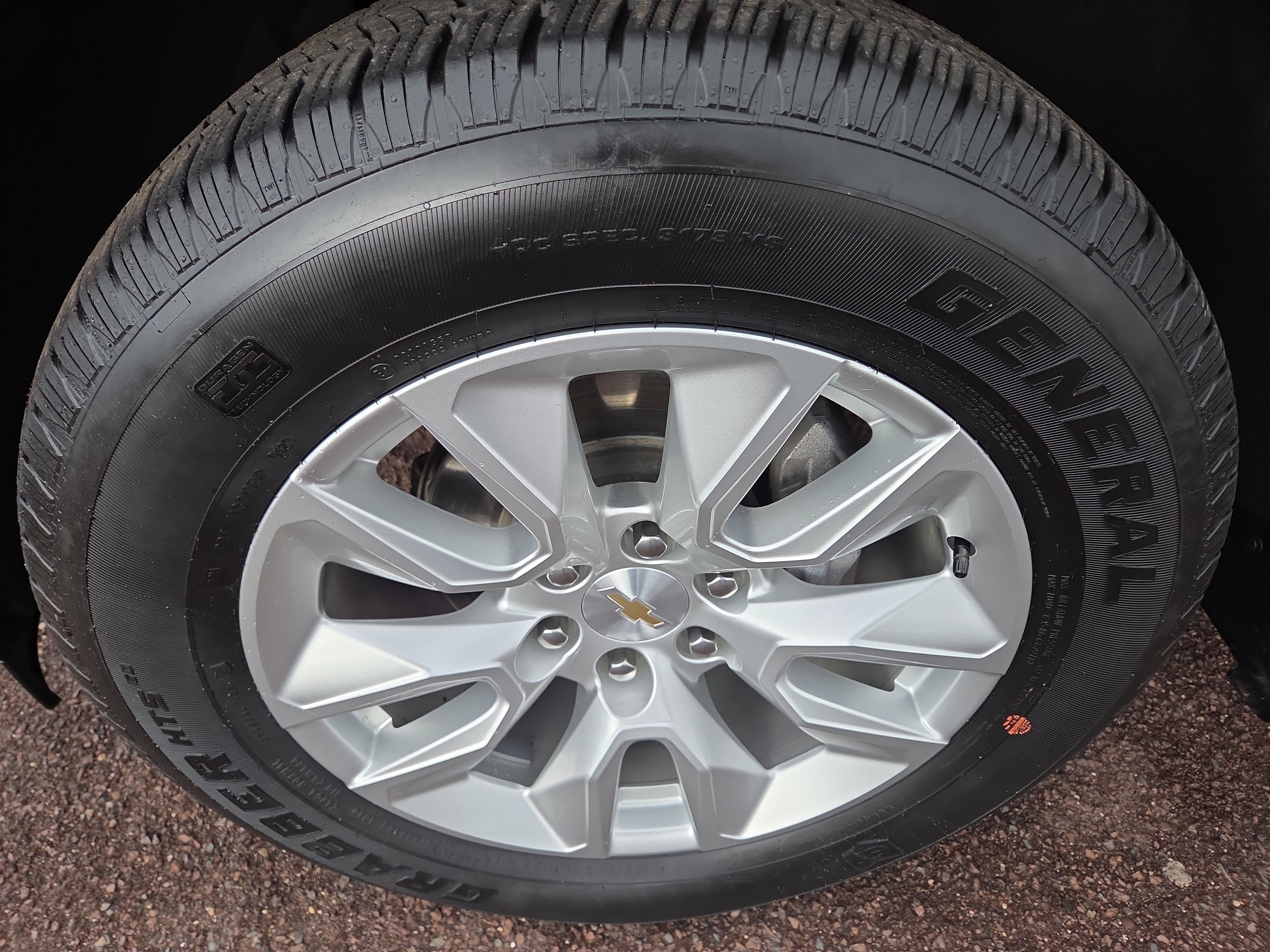 Used 2023 Chevrolet Silverado 1500 Custom image 12