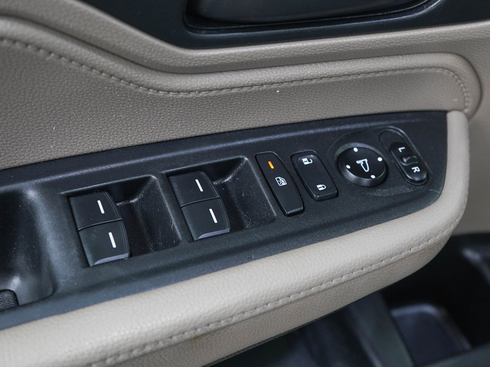 Used 2018 Honda Odyssey EX-L image 22