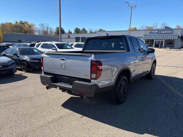 Used 2023 Honda Ridgeline Sport image 7