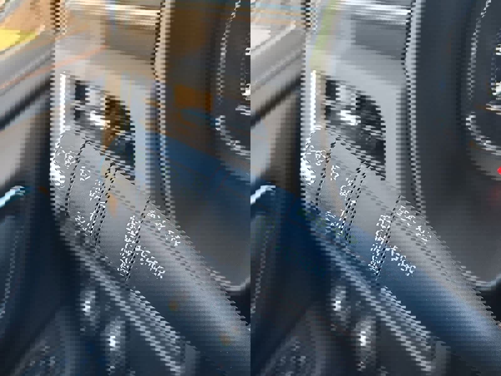 Used 2024 GMC Yukon AT4 image 25