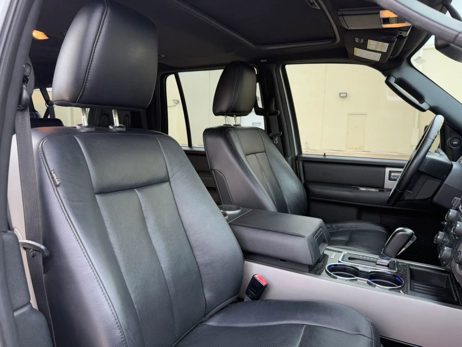 Used 2017 Ford Expedition EL Limited w/ Equipment Group 301A RWD image 16