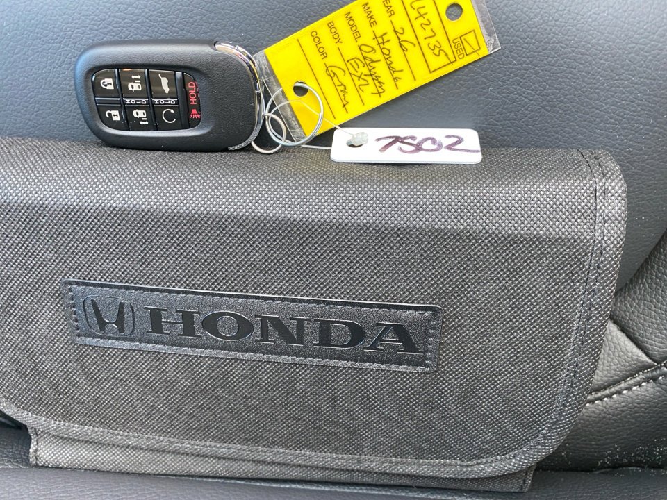 Certified 2026 Honda Odyssey EX-L image 38
