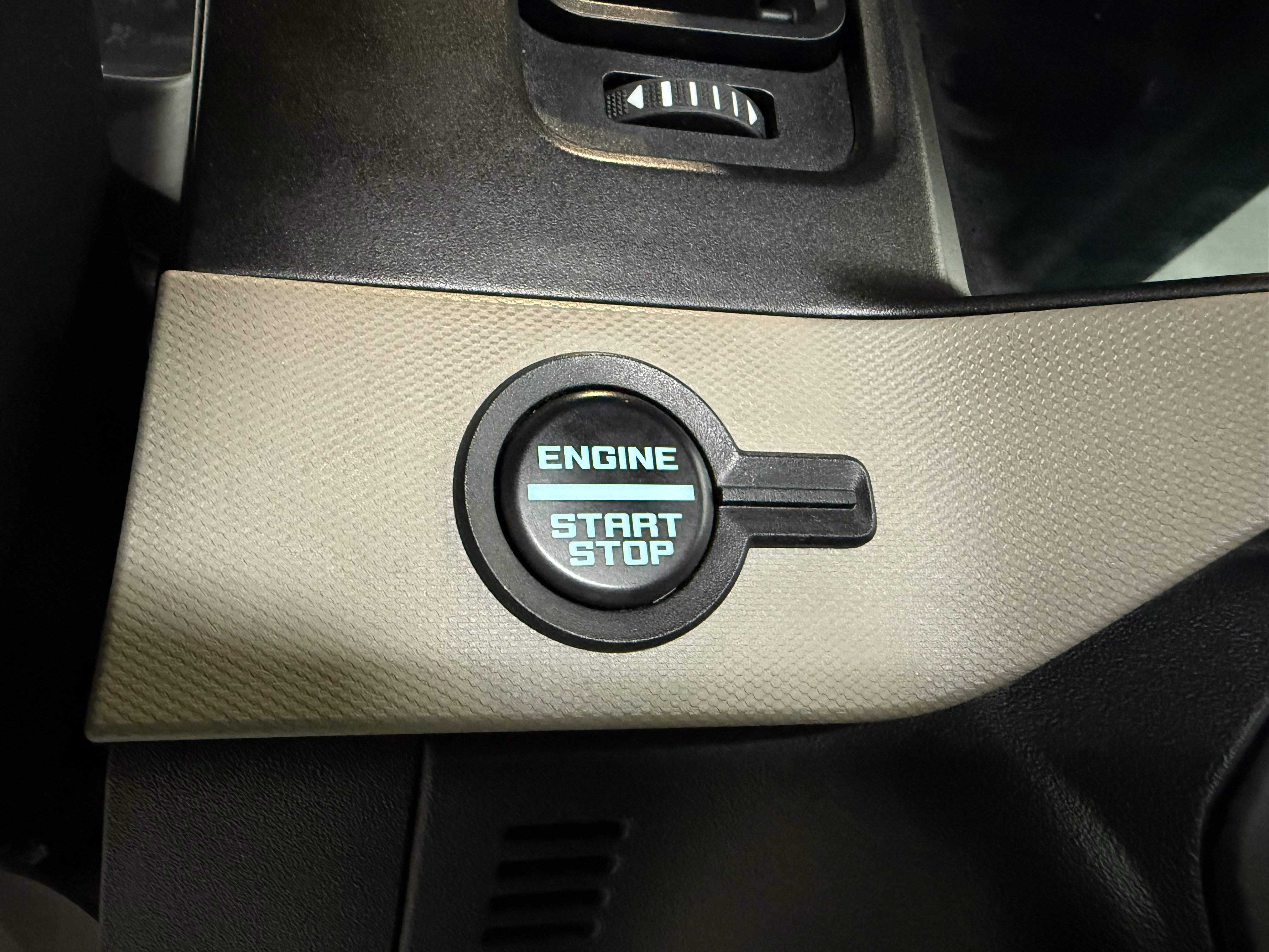 Used 2022 Ford Bronco Wildtrak image 26