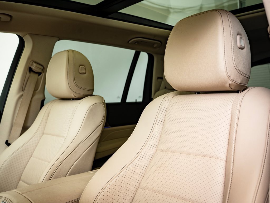 Certified 2022 Mercedes-Benz GLS 450 4MATIC image 19