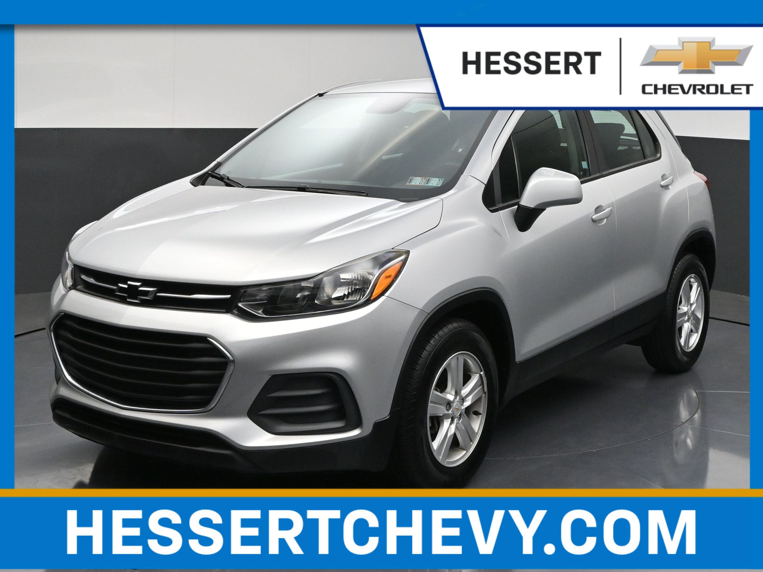 Used 2020 Chevrolet Trax LS FWD image 1