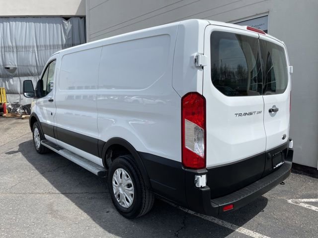 Used 2024 Ford Transit 250 Low Roof w/ Exterior Upgrade Package RWD image 3