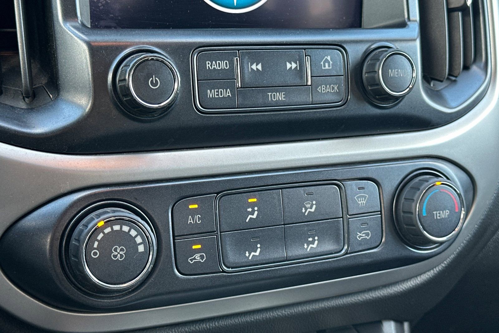 Used 2018 Chevrolet Colorado LT image 21