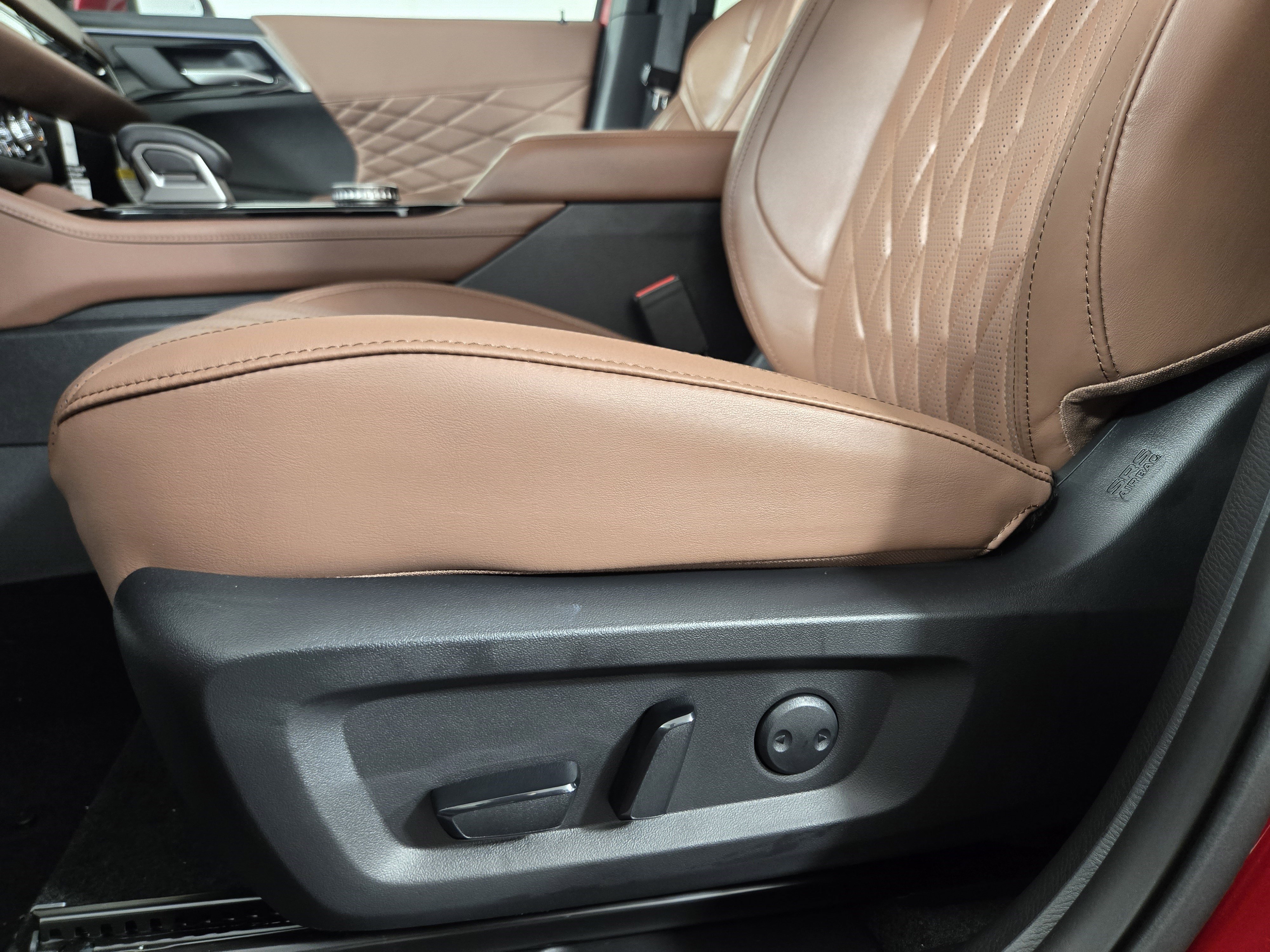 New 2025 Mitsubishi Outlander SEL image 29