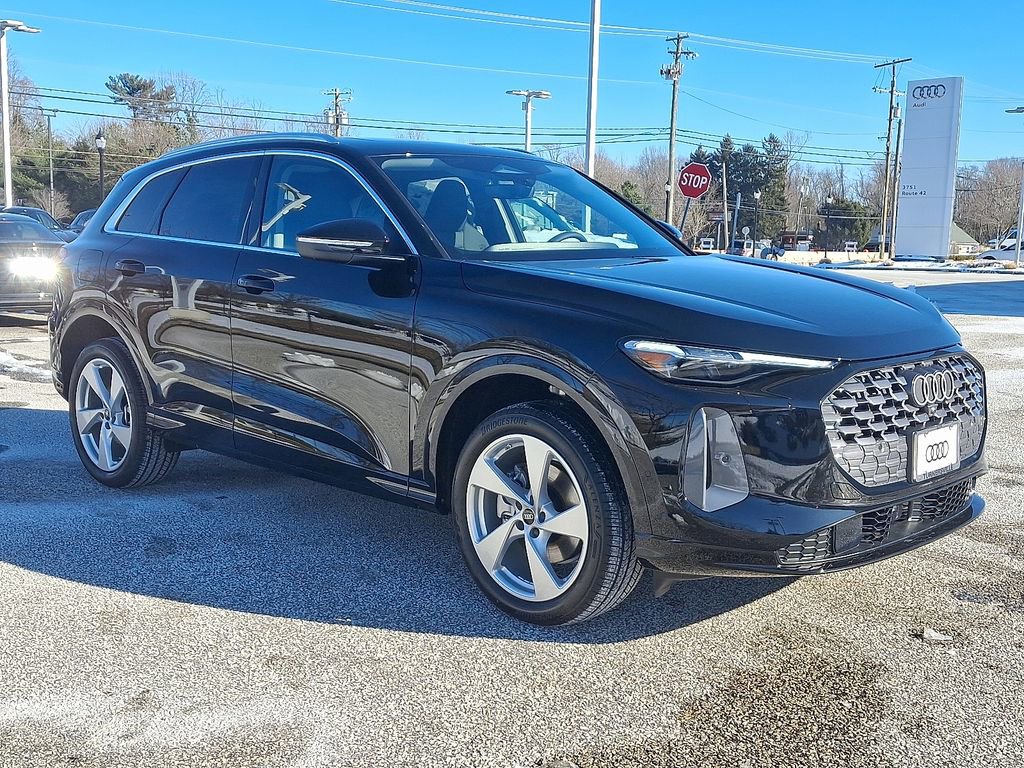 New 2025 Audi Q5 Premium Plus image 2