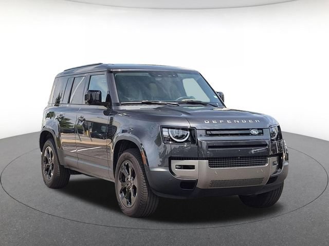 Used 2026 Land Rover Defender 110 S AWD/4WD image 3