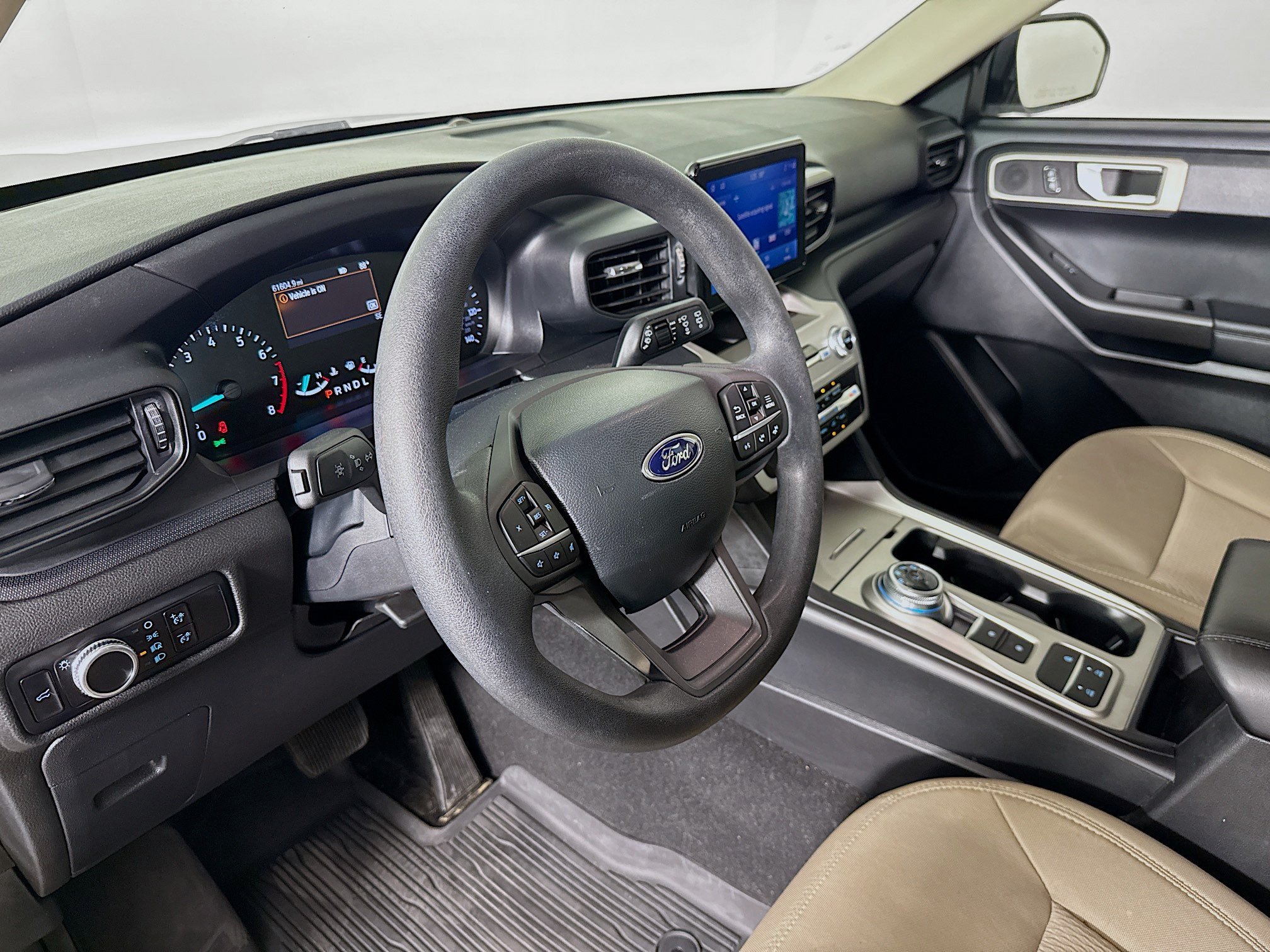 Used 2023 Ford Explorer 2WD image 8