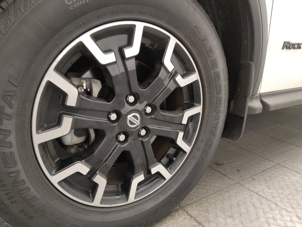 Used 2019 Nissan Pathfinder SL image 31