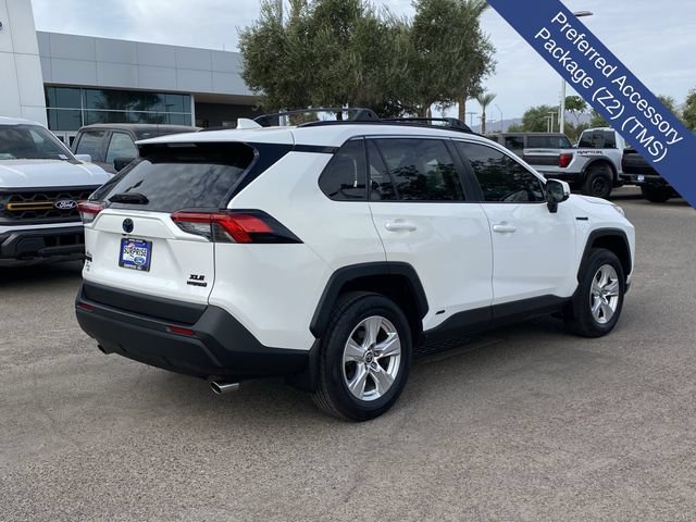 Used 2021 Toyota RAV4 XLE w/ Convenience Package AWD/4WD image 7