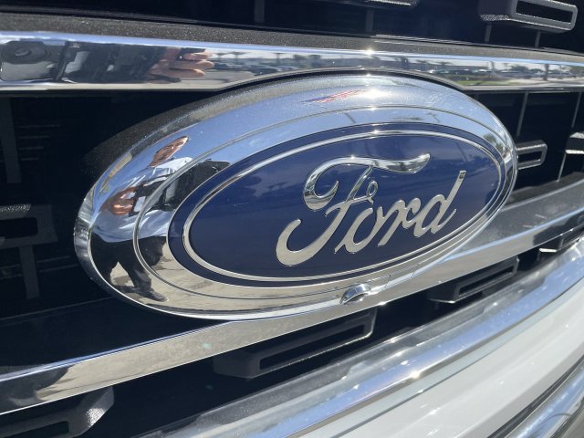 Used 2022 Ford F150 XLT w/ Equipment Group 302A High AWD/4WD image 30
