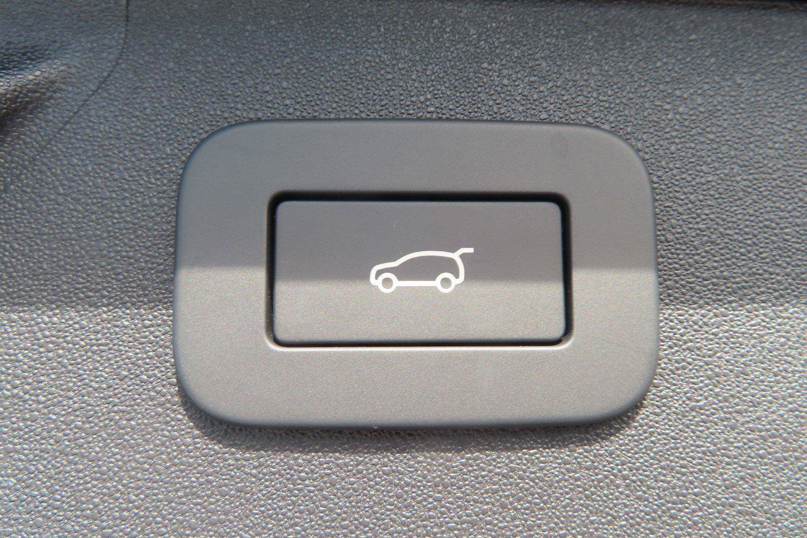 Used 2023 Land Rover Discovery Sport S AWD/4WD image 24