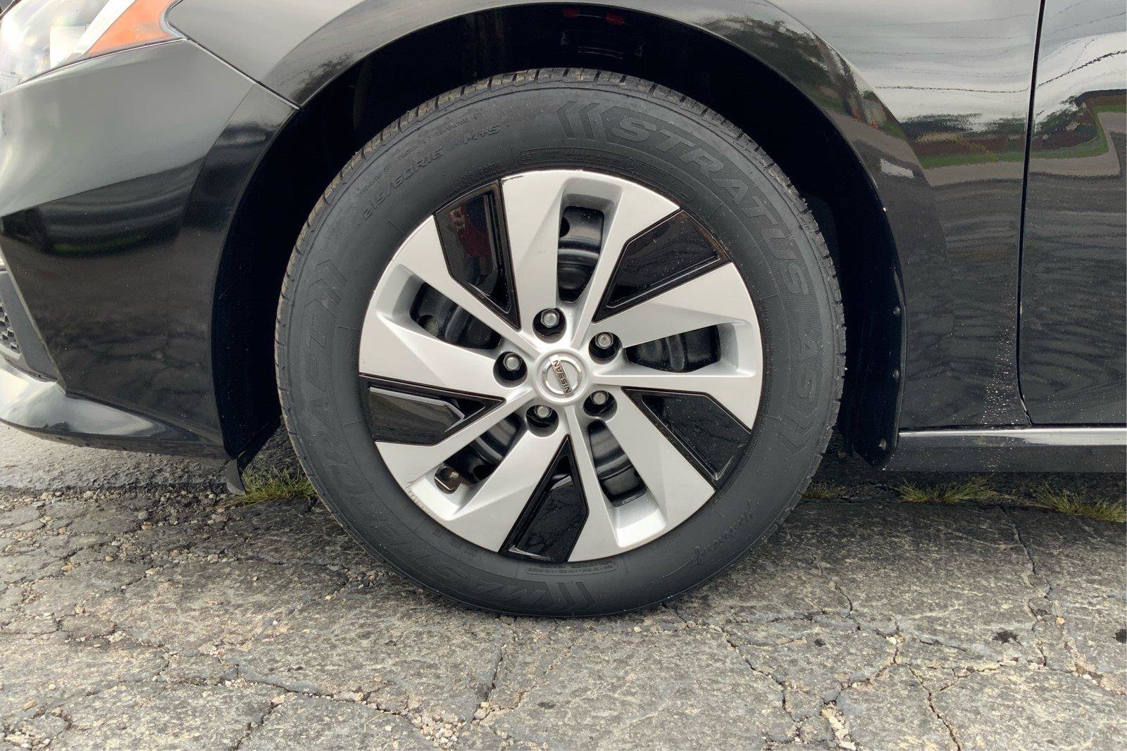Used 2021 Nissan Altima 2.5 S FWD image 24