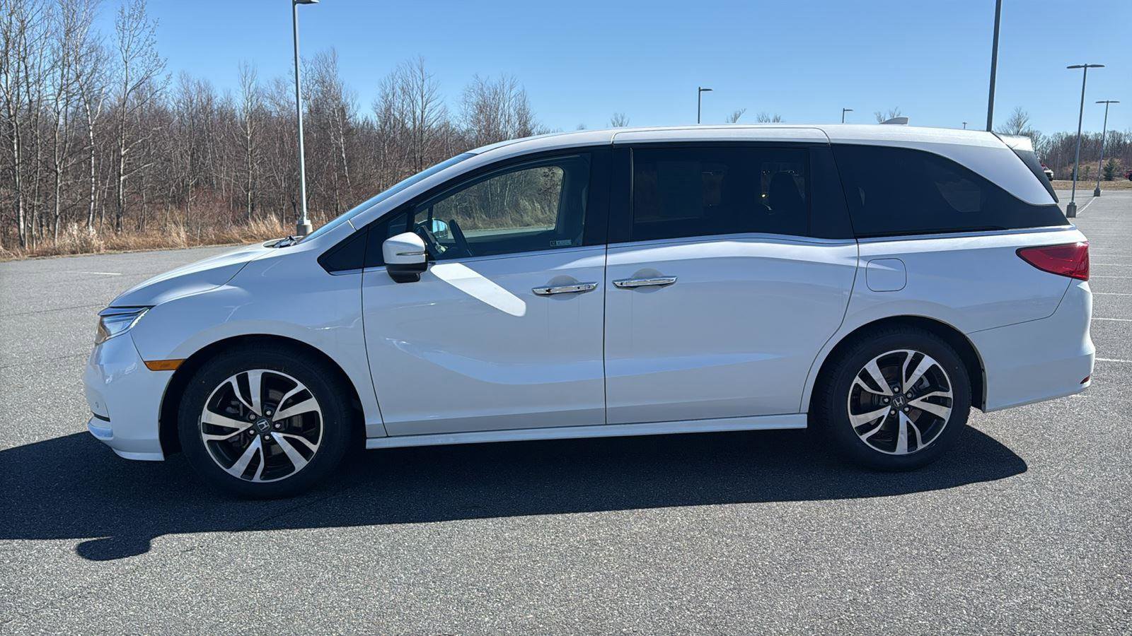 Used 2023 Honda Odyssey Touring image 13