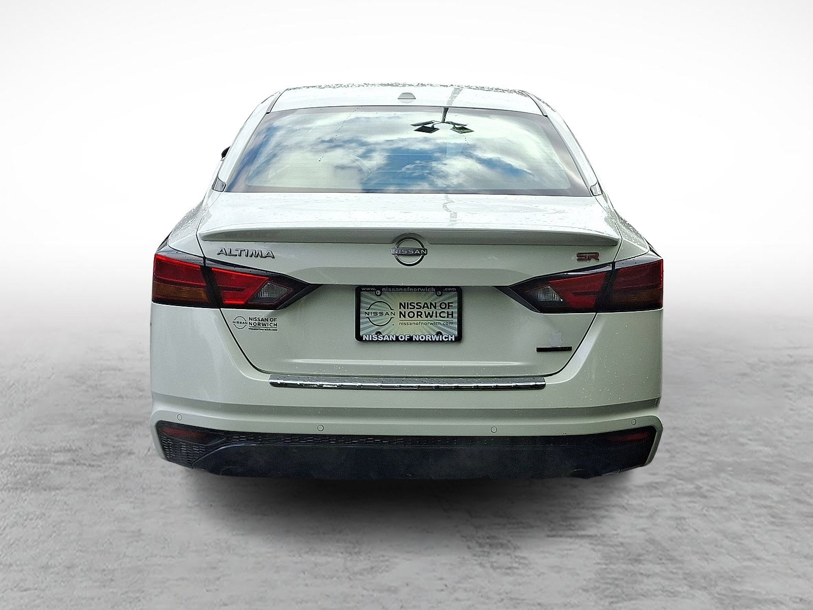 Certified 2023 Nissan Altima 2.0 SR image 5