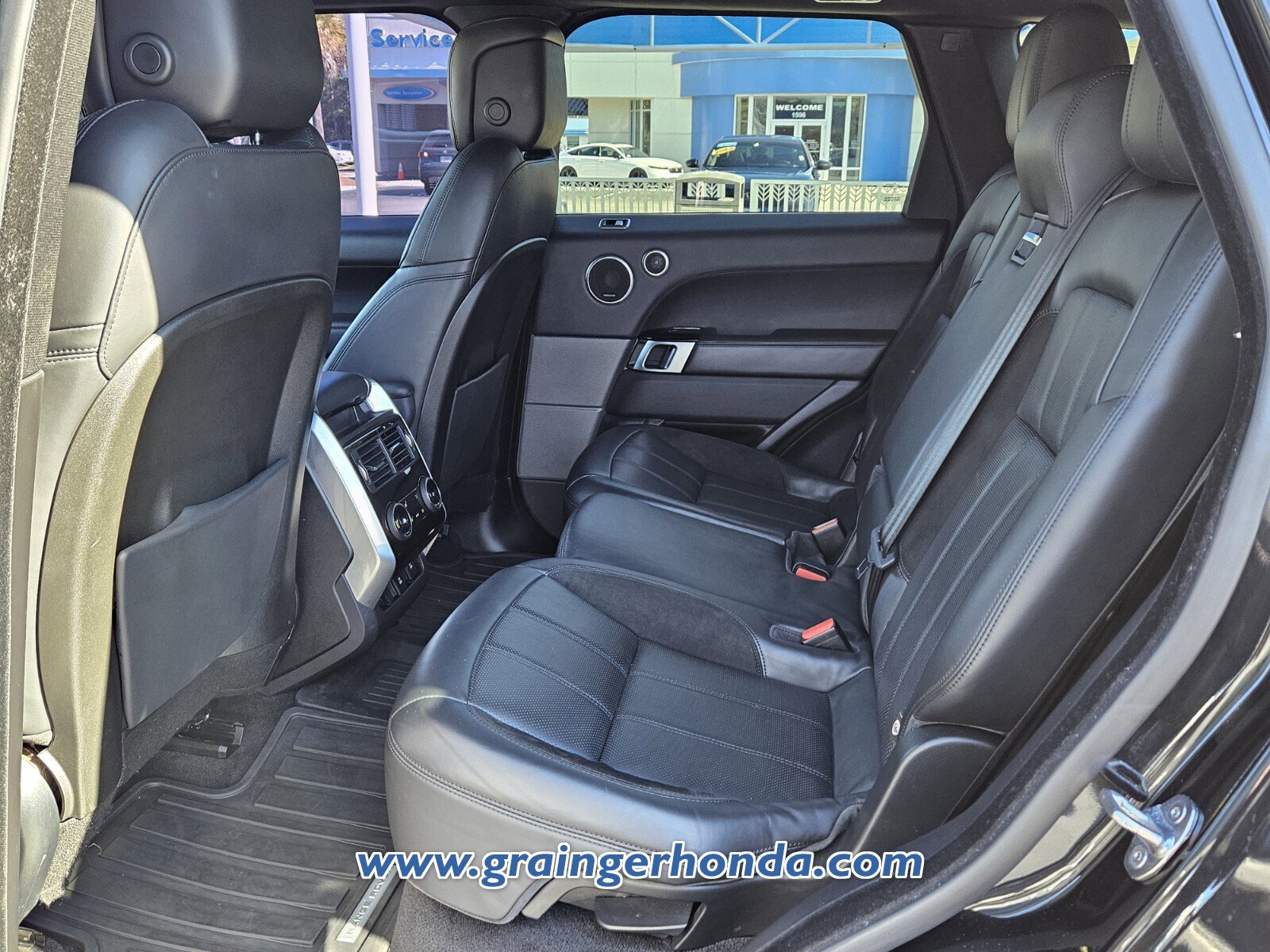 Used 2019 Land Rover Range Rover Sport HST AWD/4WD image 11