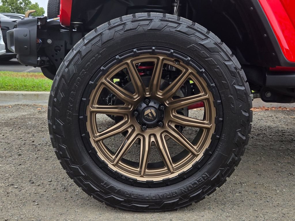 Used 2023 Jeep Wrangler Unlimited Rubicon 392 w/ Trailer Tow Package AWD/4WD image 9