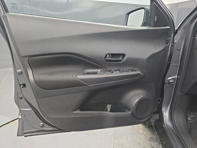 Used 2024 Nissan Kicks S image 23