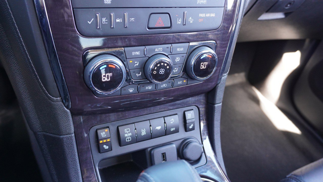 Used 2016 Buick Enclave Premium w/ Experience Buick Package image 18