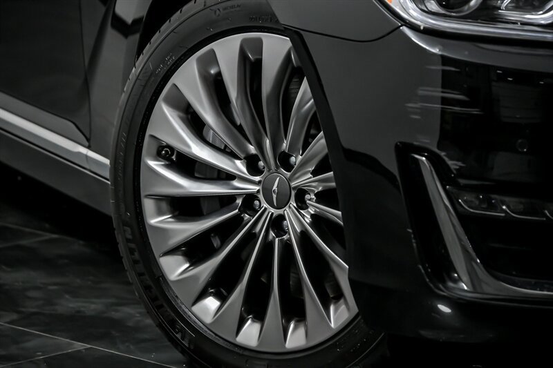Used 2017 Genesis G90 5.0 Ultimate AWD/4WD image 3