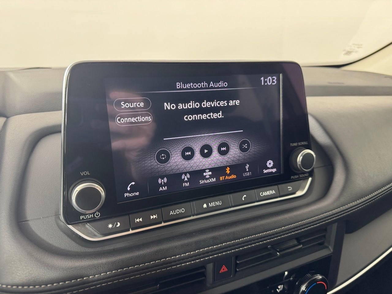 Used 2024 Nissan Rogue S image 19