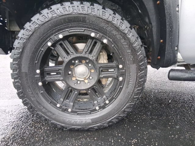 Used 2016 Toyota Tundra Limited w/ TRD Off Road Package AWD/4WD image 19