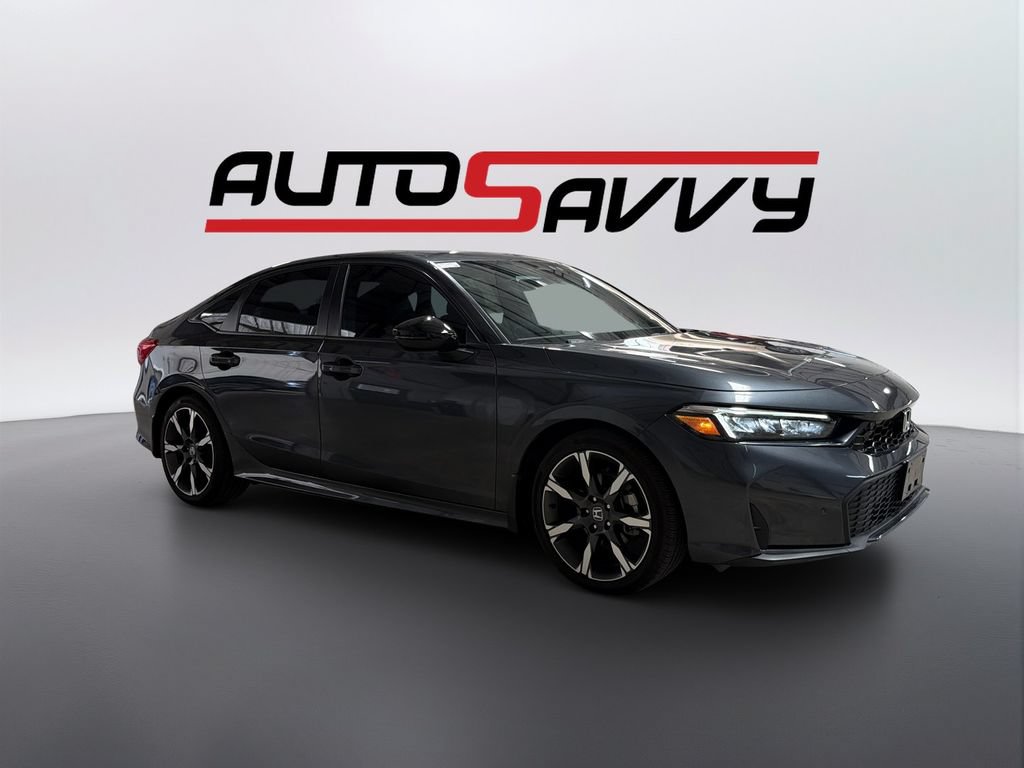 Used 2025 Honda Civic Sport Touring image 3