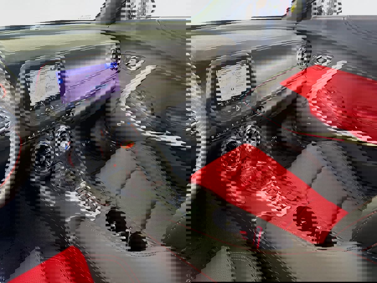 Used 2023 Chevrolet Camaro SS image 28