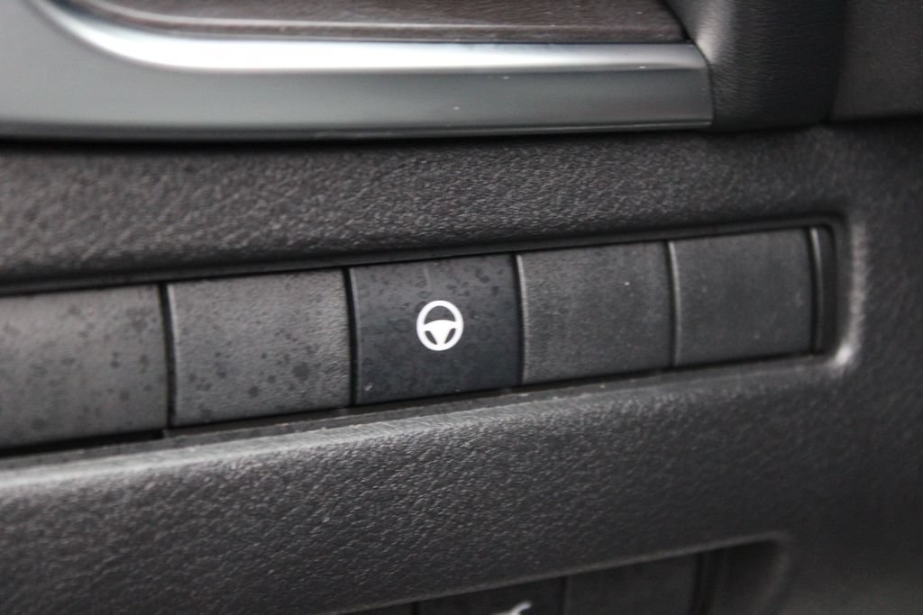 Used 2021 Nissan Rogue SL w/ Premium Package AWD/4WD image 12